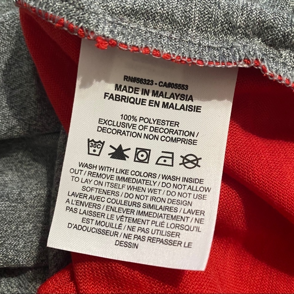 NWT Nike Gray Red Team Player Warmup Layer T Shirt - Picture 5 of 5